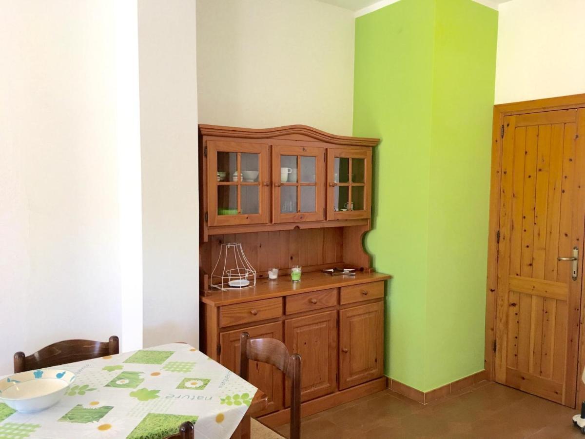 Apartament Lucia 150Mt From Beach 카스텔사르도 외부 사진