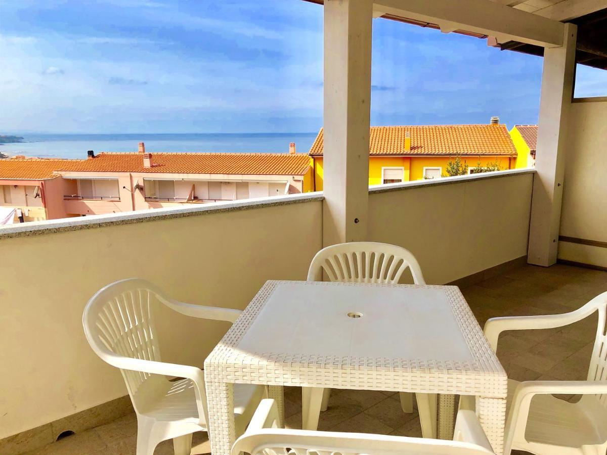 Apartament Lucia 150Mt From Beach 카스텔사르도 외부 사진